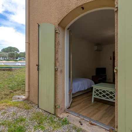 Apartment Studio Dans Le Golf De Valescure *