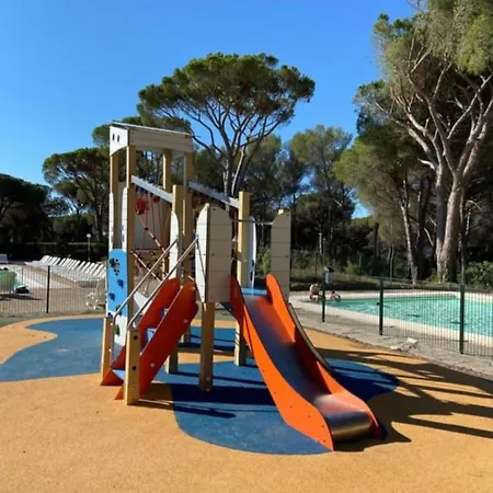 Studio Dans Le Golf De Valescure Apartment *